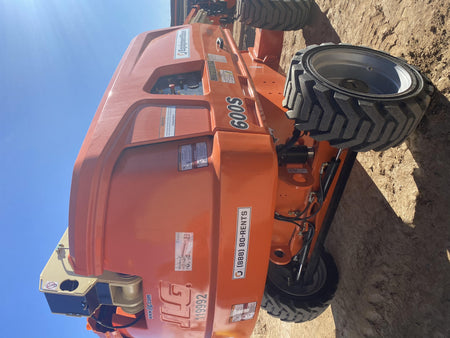 2021 JLG 600S
