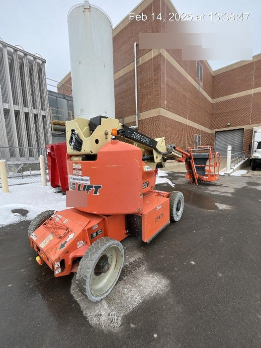 2019 JLG E400AJPN