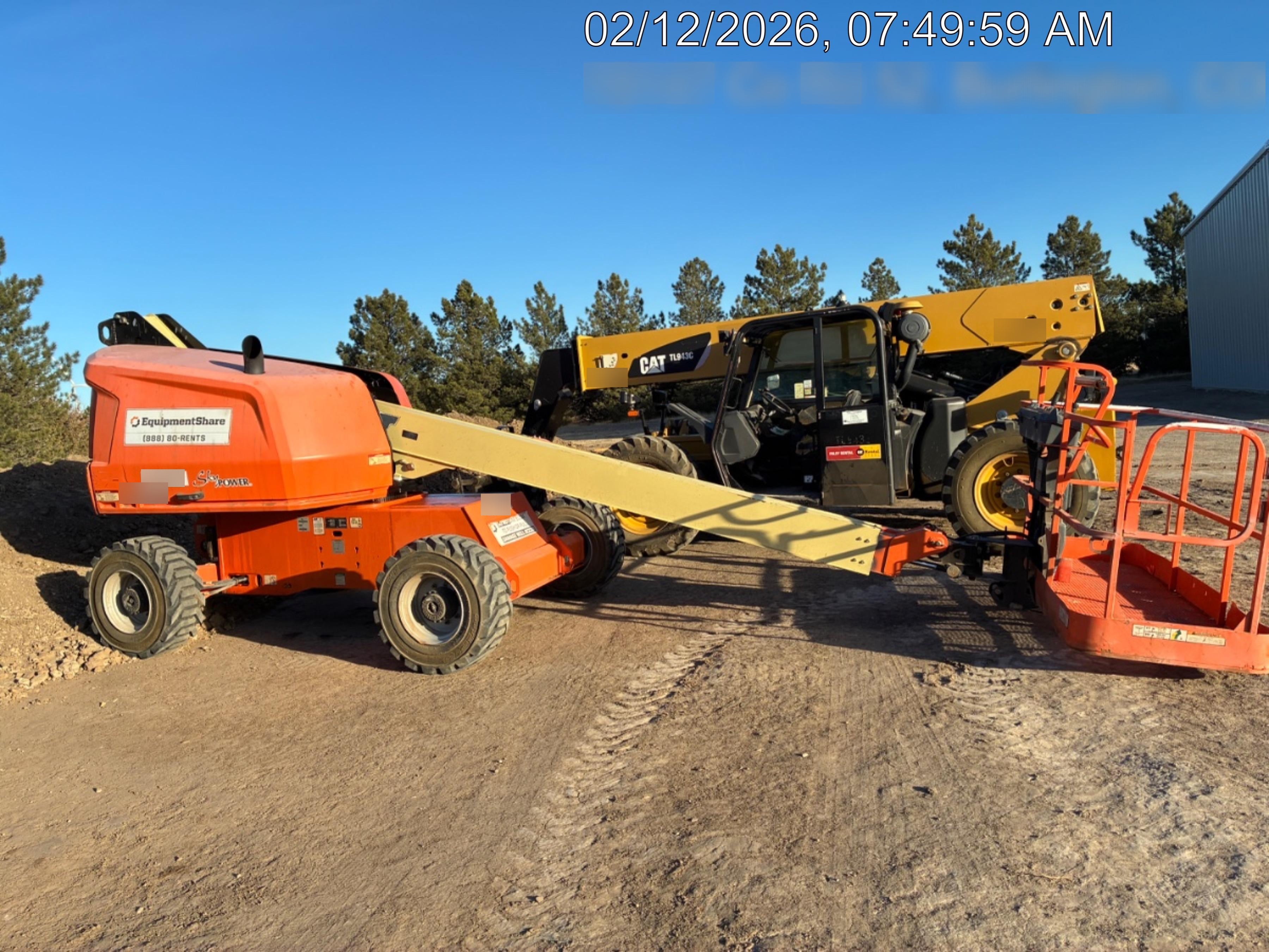 2019 JLG 400S