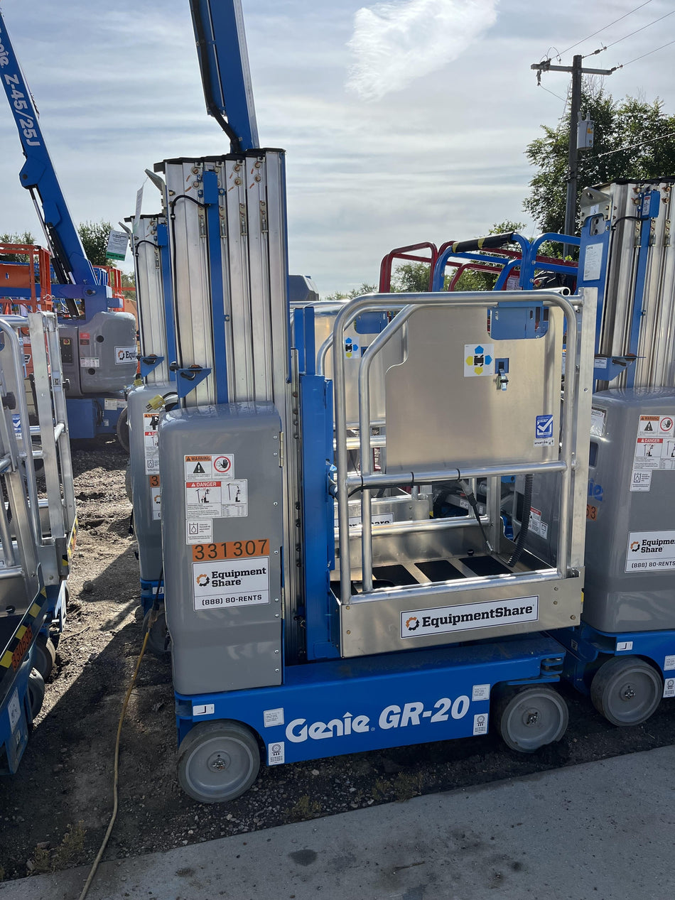 2023 GENIE GR-20