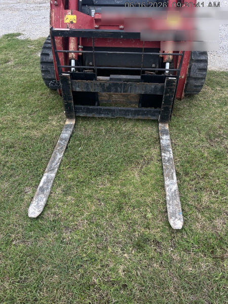 2025 ARROW MATERIAL HANDLING 48" Pallet Forks - Arrow