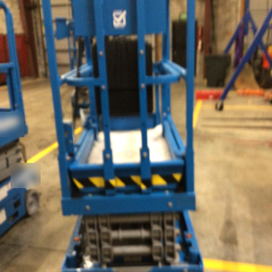 2021 GENIE GS-1330m