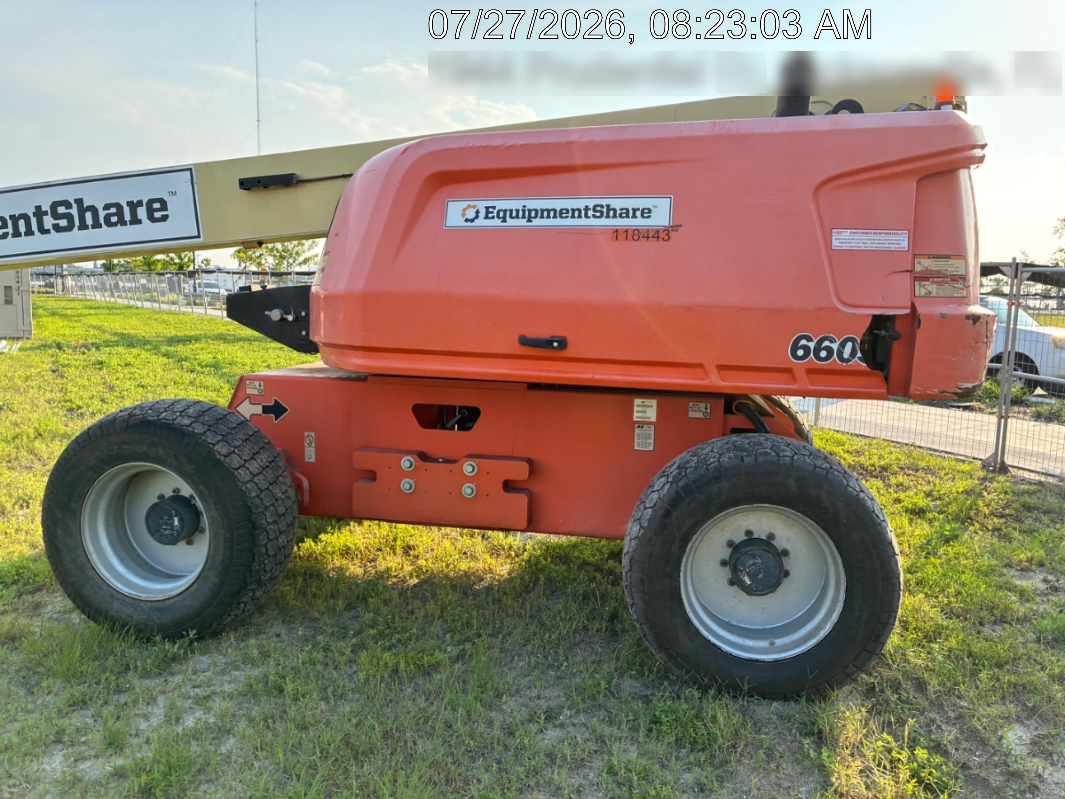 2021 JLG 660SJ