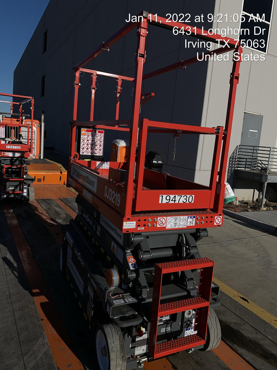 2021 SKYJACK SJ3219