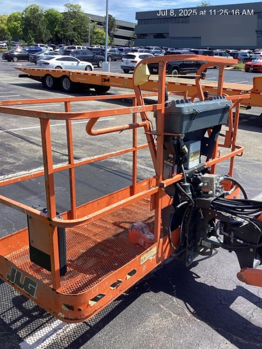 2020 JLG 660SJ