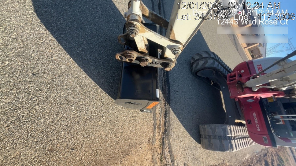 2021 TAKEUCHI TB250-2