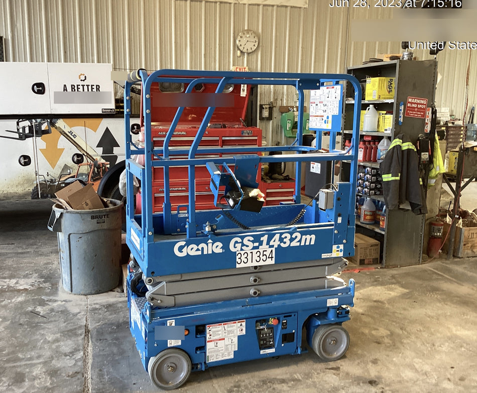 2023 GENIE GS-1432