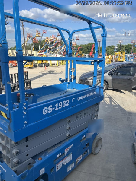 2017 GENIE GS-3246
