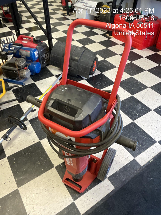 2022 HILTI TE 3000-AVR