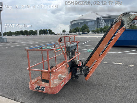 2019 JLG 660SJ
