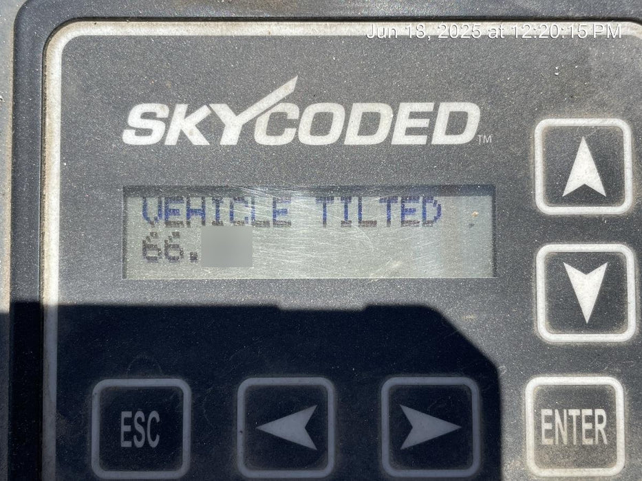 2020 Skyjack SJIII-3219 Solid NM Tires, Half height spring hinged entry gate, Dual Beacons, 800W Inverter