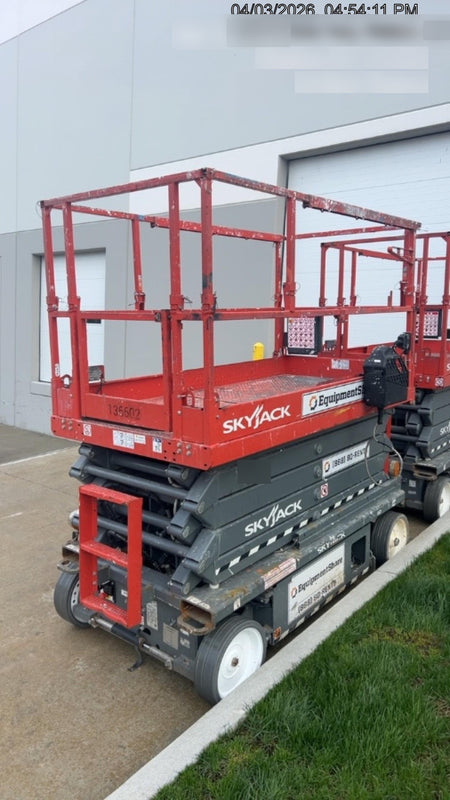 2021 SKYJACK SJ4732