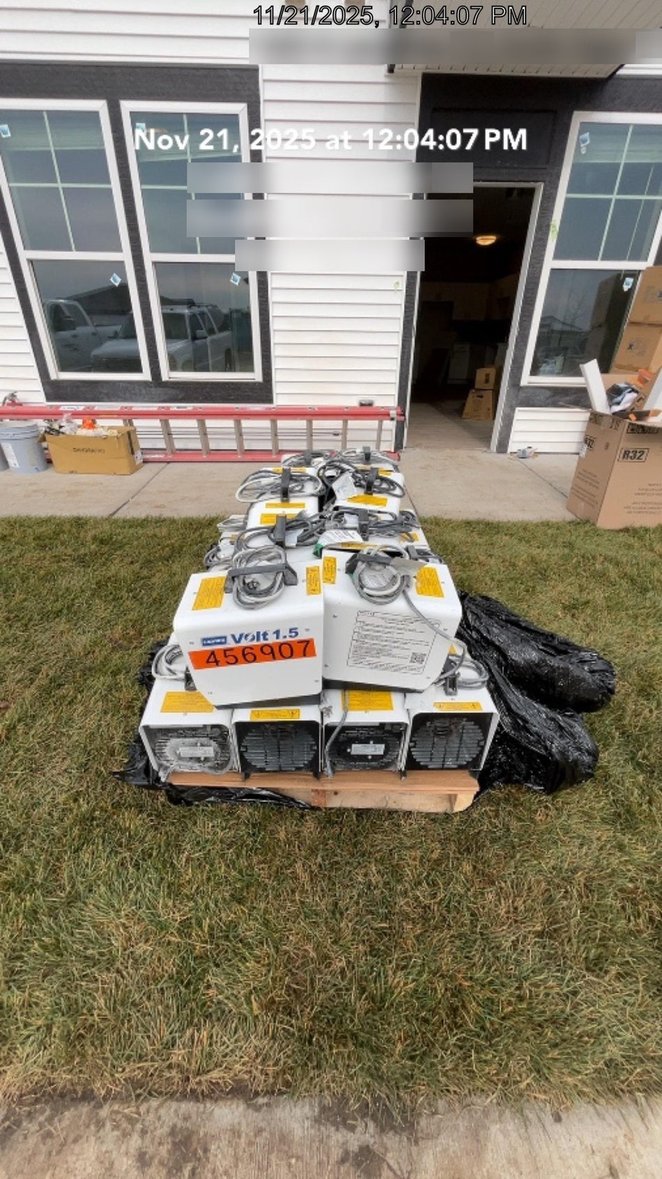2024 LB WHITE Volt 1.5