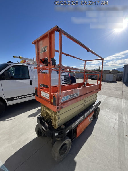 2022 JLG ES2632