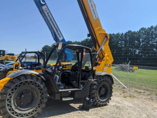 2020 JCB 510-56 Canopy, Solid Tires, Work Lights, Beacon, Aux Hydraulics, Back up Alarm, Lifting Eye, ES Decals