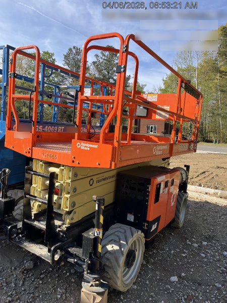 2023 JLG RT4069