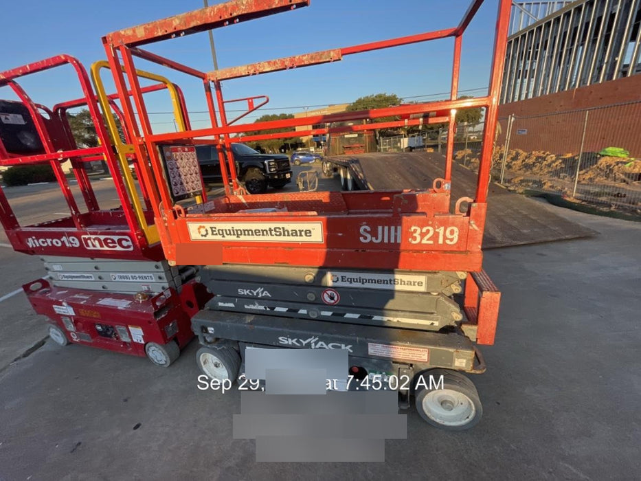 2019 Skyjack SJIII-3219 Standard Options