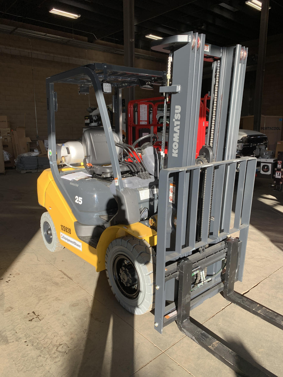 2020 KOMATSU FG25T-16