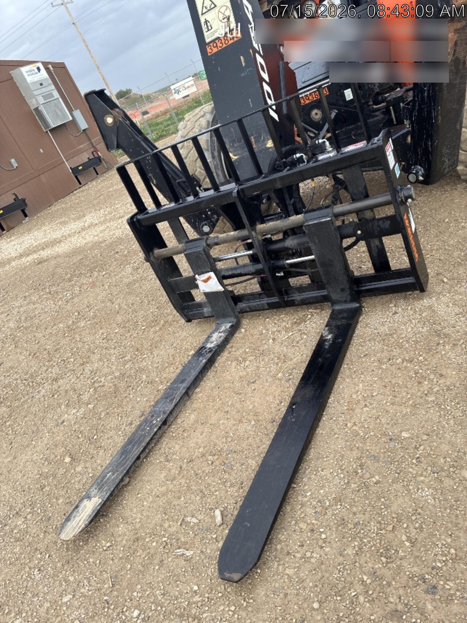 2026 JCB 400/F7377