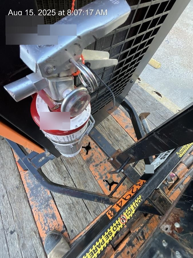2021 Lincoln Electric Vantage 322 Vantage 322 Ready Pak 3 w/ Decals, ORANGE (includes trailer, cable rack, fender light kit) NO Telematics