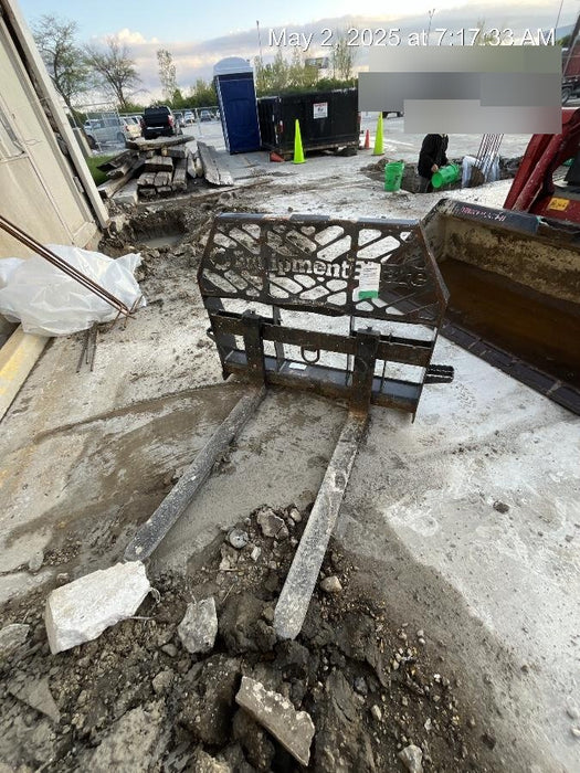 2021 PALADIN 48" Pallet Forks - Paladin