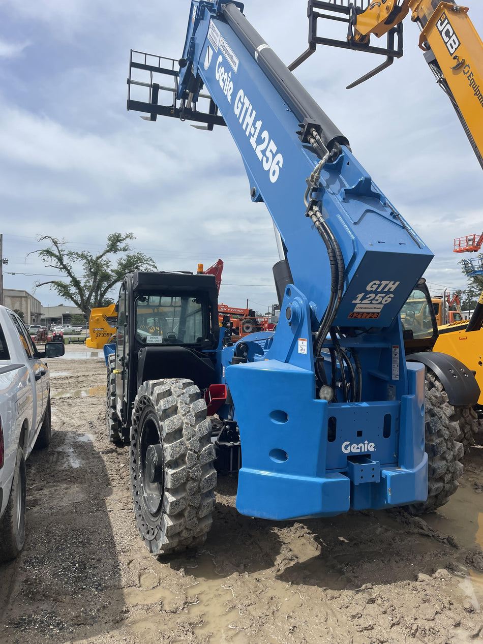 2024 GENIE GTH-1256