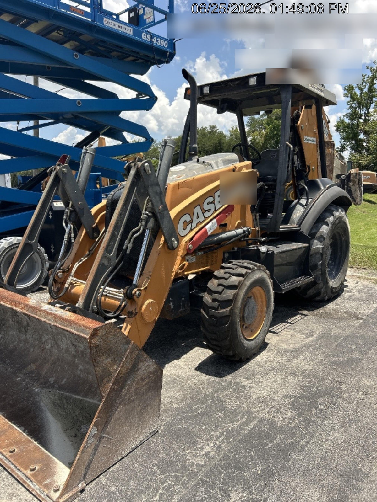 2019 Case 580N EP Canopy, 4WD, 1-Way Aux Hydraulics, Pilot Controls, Ride Control and Loader Aux Hydraulics, 900 LB. Front CWT, 82" HD LONG LIP (1 CU. YD.) W/BOCE AND LIFT EYES, FLIP OVER/STABILIZER PADS COMB