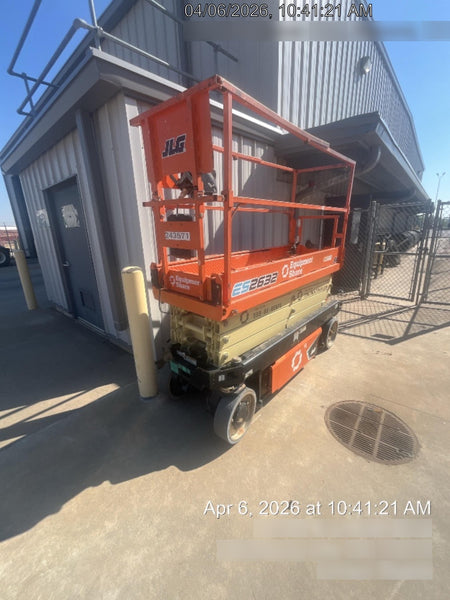 2022 JLG ES2632