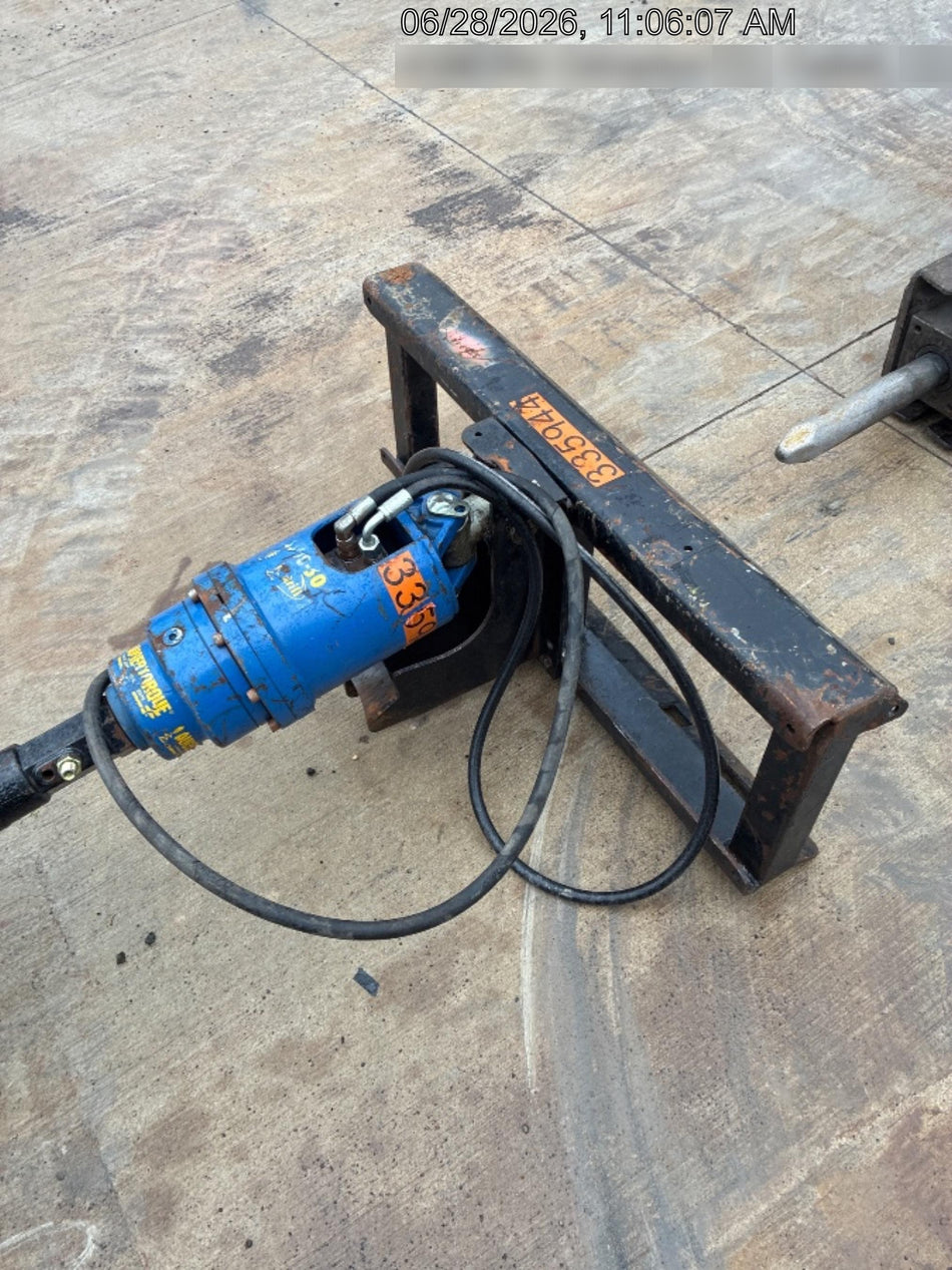 2023 AUGER TORQUE 3300-30