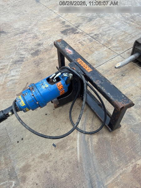 2023 AUGER TORQUE 3300-30