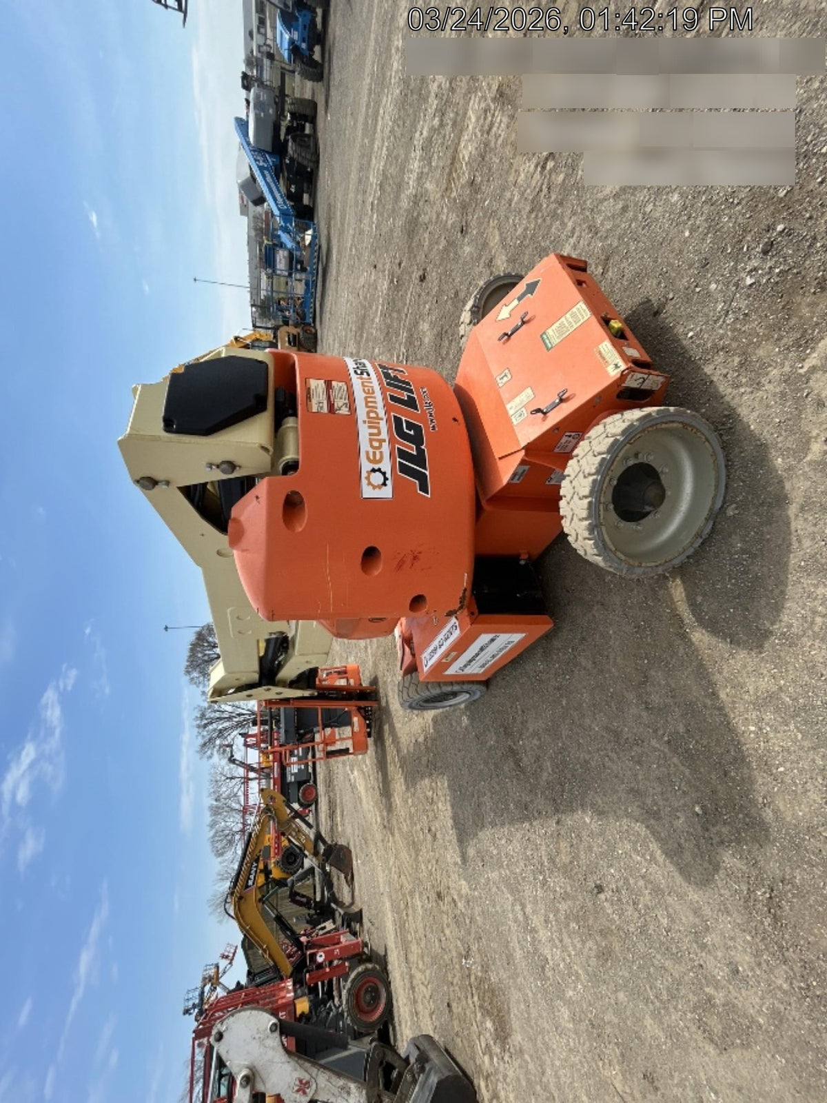 2019 JLG E400AJPN