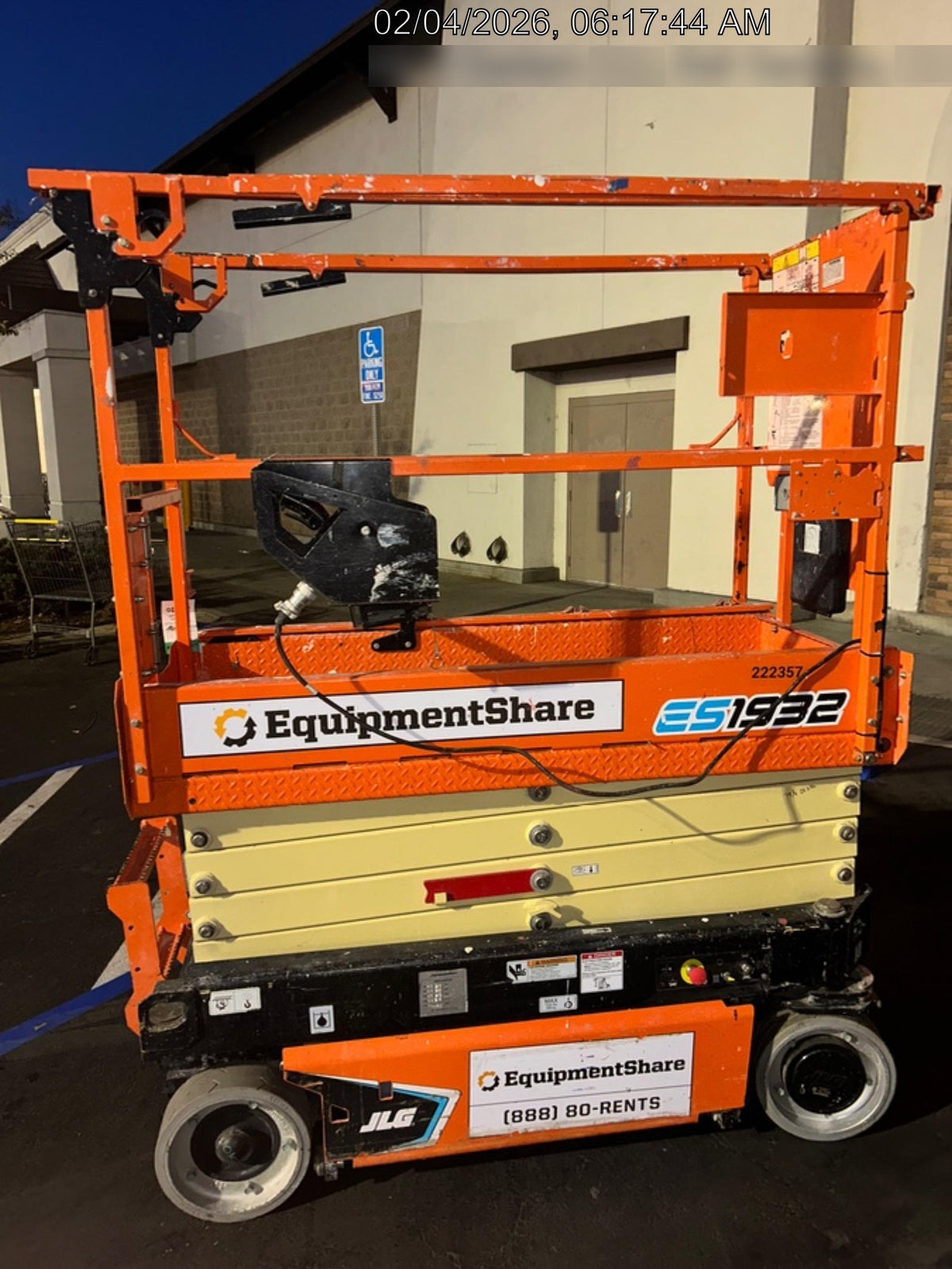 2022 JLG ES1932