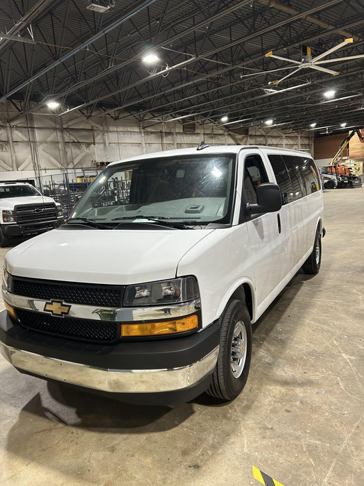 2025 CHEVROLET Express Van - Rental