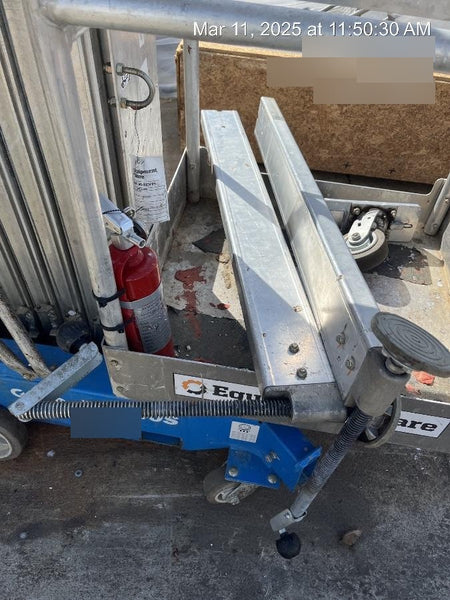 2019 GENIE AWP-40S