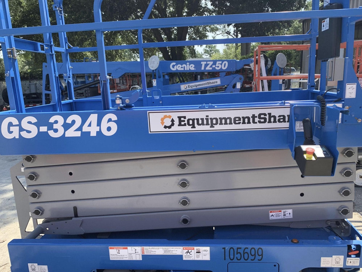 2020 Genie GS-3246 Standard, Folding full height swing gate