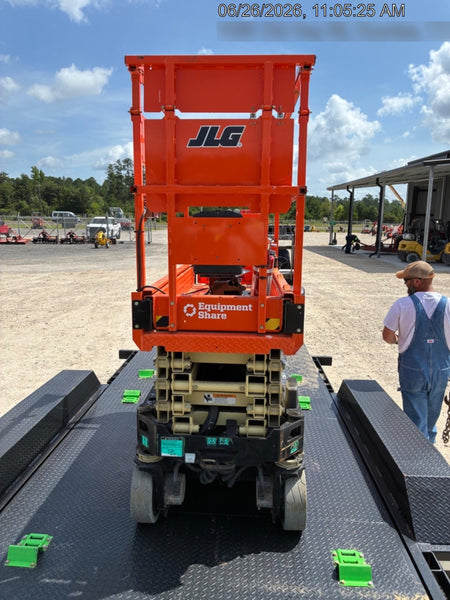 2025 JLG ES1932