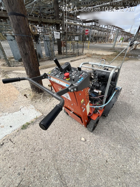 2025 HUSQVARNA FS520