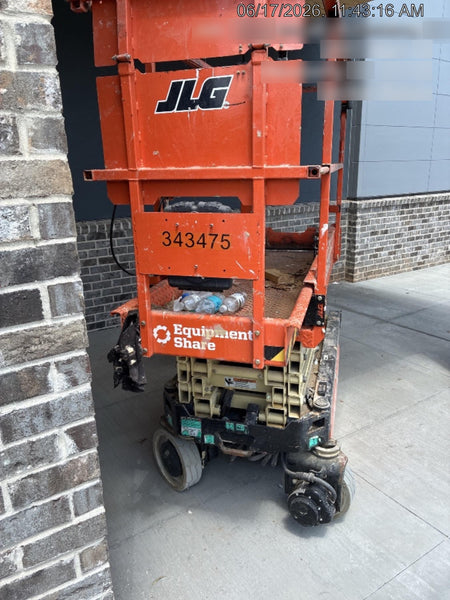 2023 JLG ES1932