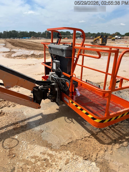 2022 JLG 660SJ