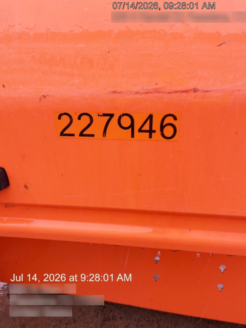 2022 JLG 660SJ