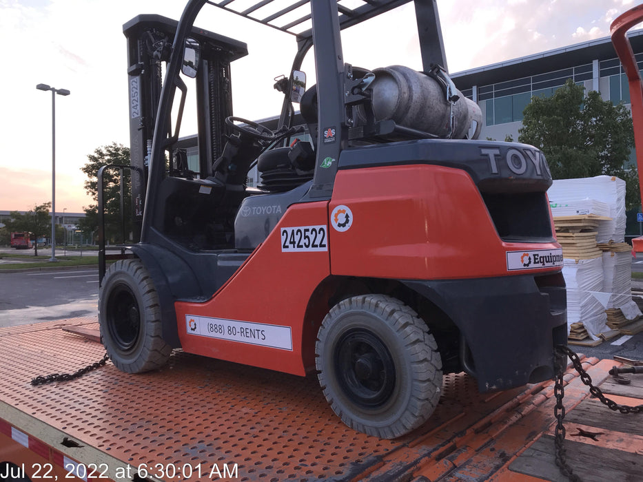 2022 TOYOTA 50-8FGU25