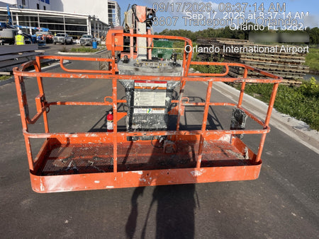 2019 JLG 860SJ
