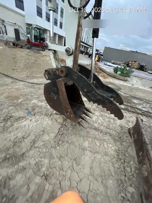 2021 TAKEUCHI TB250-2R