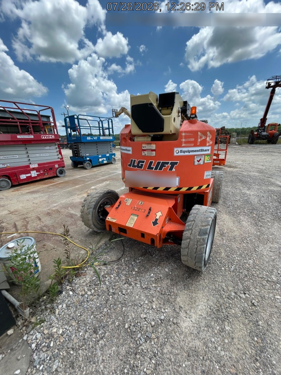 2021 JLG E450AJ