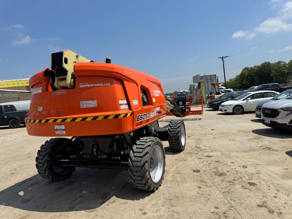 2025 JLG 660SJ