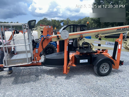 2022 JLG T350