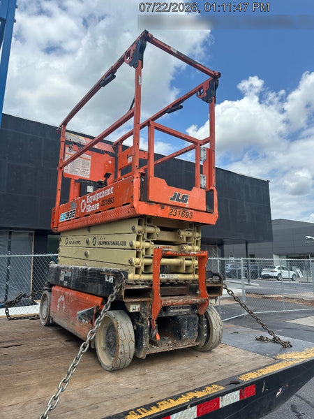 2022 JLG ES1932