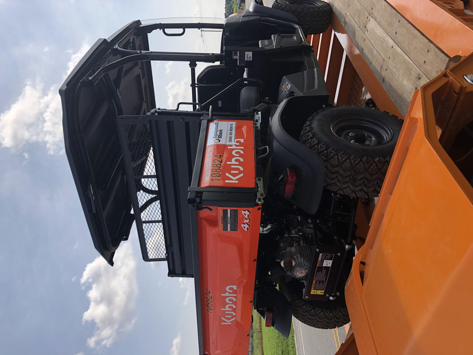 2020 Kubota RTV-X1140W-H Canopy, 4-Seater, Diesel, Windshield Acrylic Clear, Strobe Light, Backup Alarm