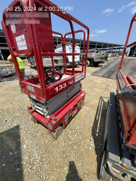 2016 MEC 1330SE MEC 1330SE Scissor Lift