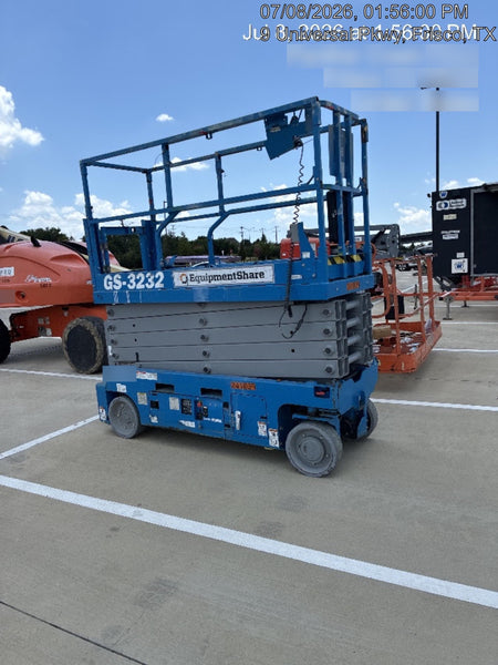2022 GENIE GS-3232